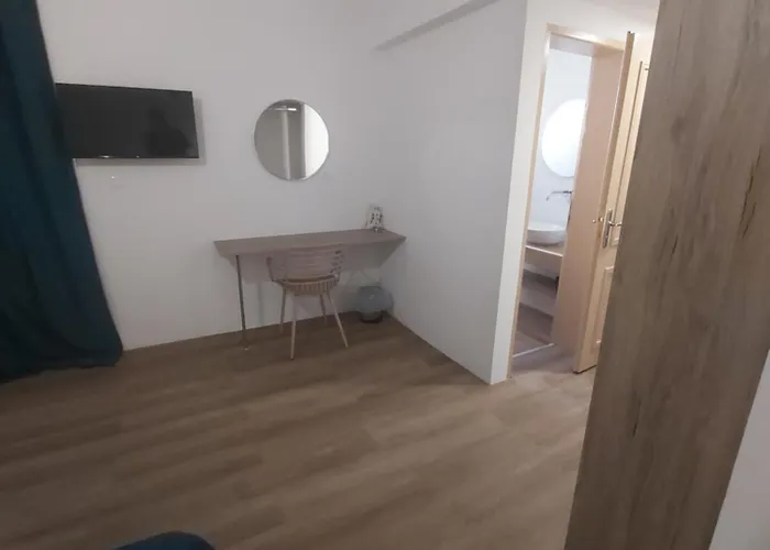 Twelve 12 Islands Aparthotel