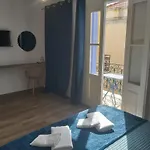 Twelve 12 Islands Aparthotel Sými