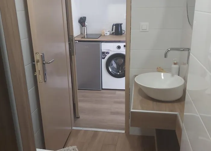 Twelve 12 Islands Apartmanhotel *